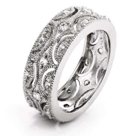 Exquisite Victorian Style Wedding Band